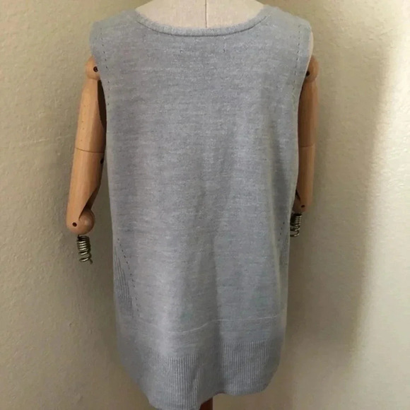 Apt. 9 Sweater Tank‎ - Picture 5 of 7